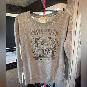 Sunset west super soft University Graphic Women's Sweater in Gray size L